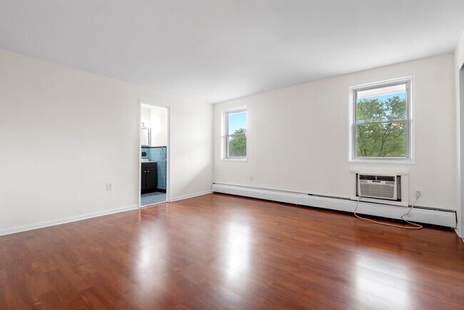 Building Photo - 6010 JFK Blvd E