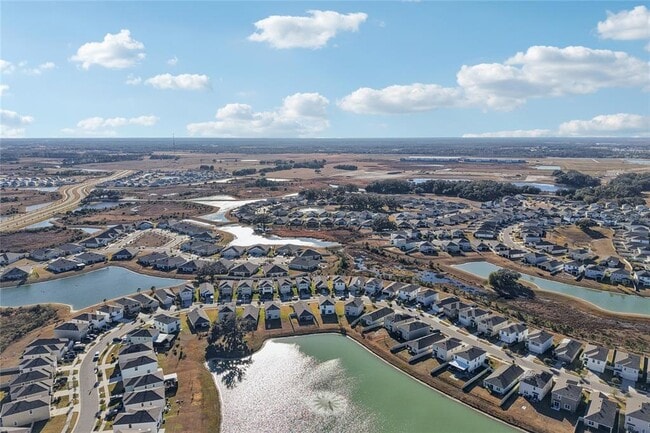 Building Photo - 10747 Laxer Cay Loop