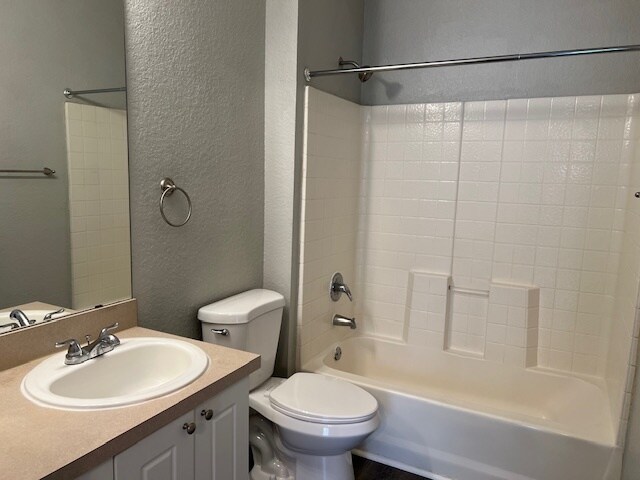 Building Photo - 837 Grand Regency Pointe