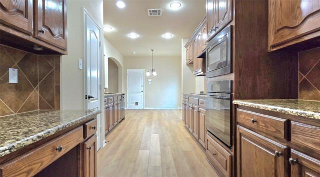 Building Photo - 13836 Hot Springs Ln