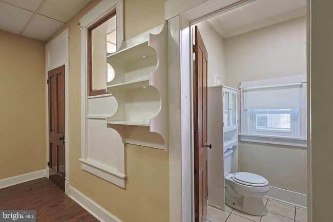 Building Photo - 113 Grand Ave