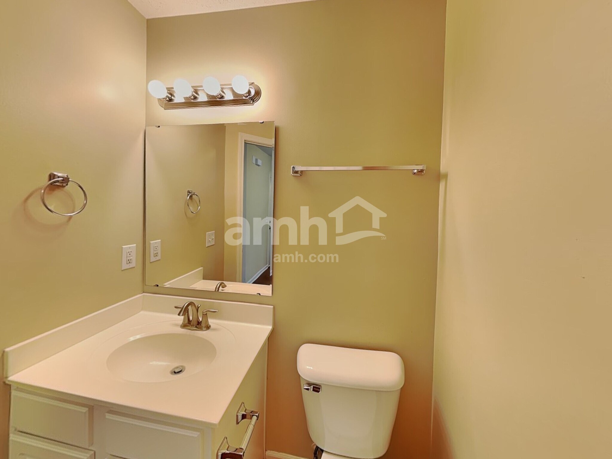Building Photo - 2318 Lammermoor Cir