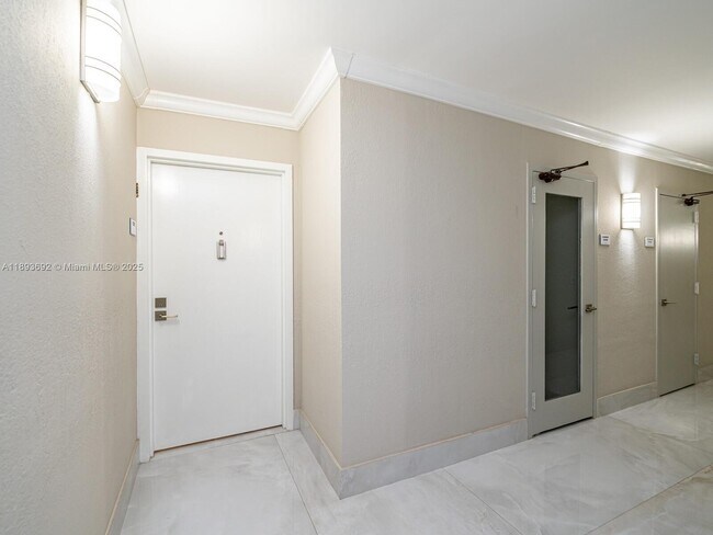 Building Photo - 2401 S Ocean Dr