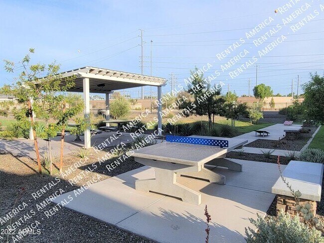 Building Photo - 4100 S Pinelake Way
