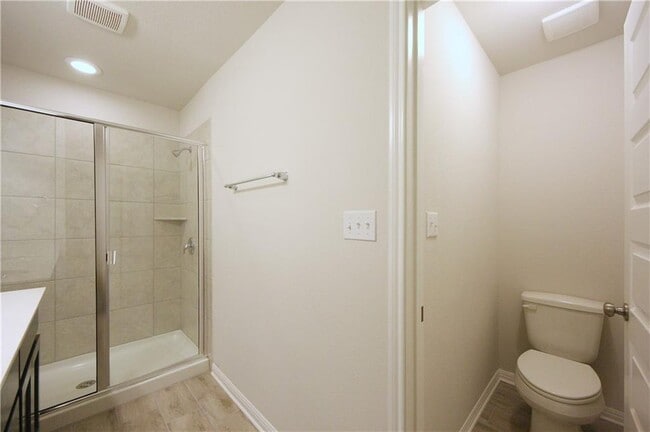 Building Photo - 1732 Fountain Bridge Dr