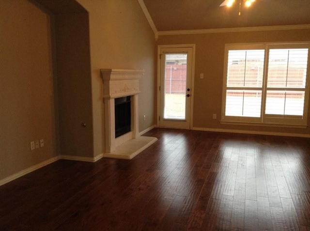 Building Photo - 2732 Cascade Cove Dr