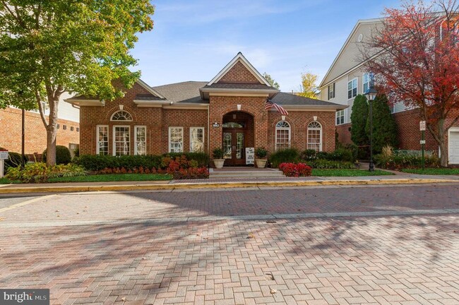 Building Photo - 8067 Nicosh Cir Ln