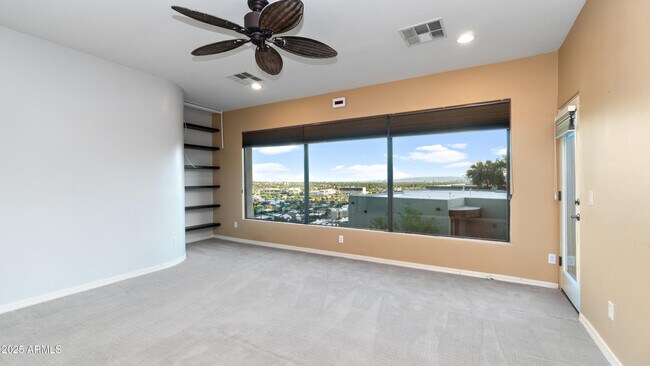 Building Photo - 44 W Foothill Dr