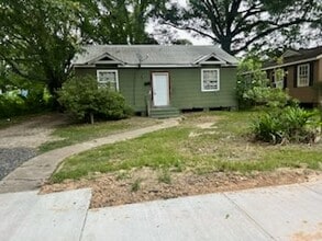 Building Photo - 5736 Breckenridge Ave