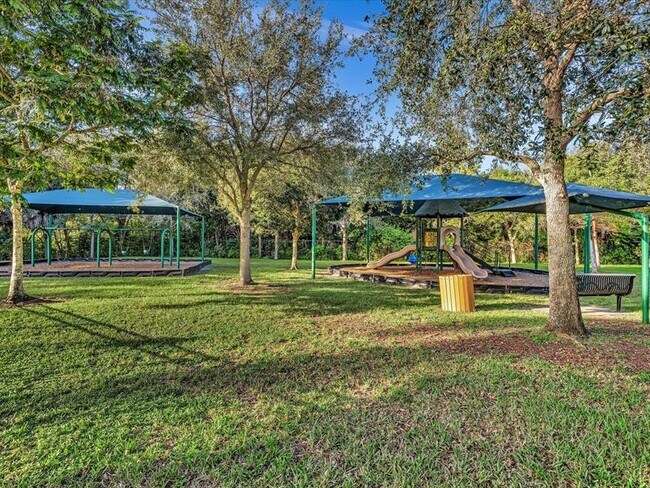 Building Photo - 8567 NW 41 St