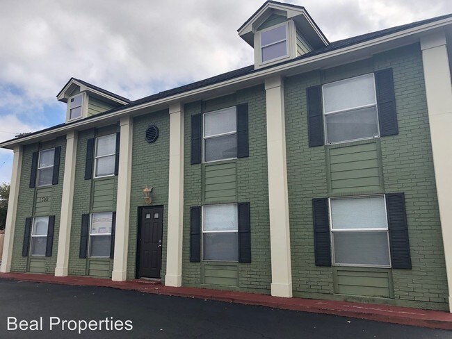 Building Photo - 2 br, 1 bath House - 1520 Broadmoor B