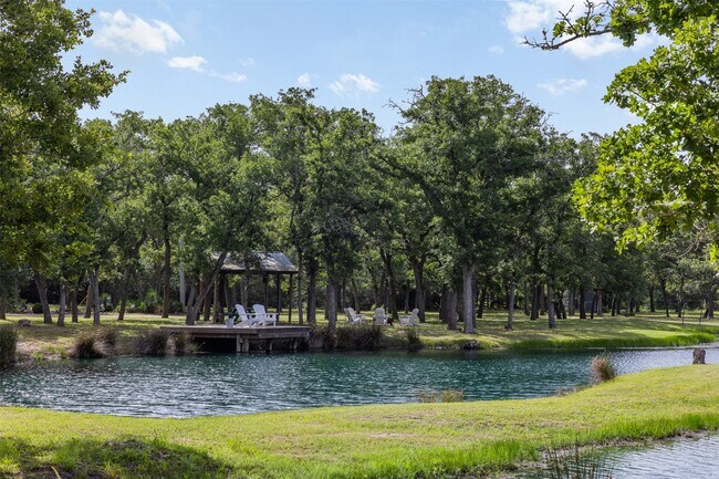 Building Photo - 6811 Mockingbird Rd