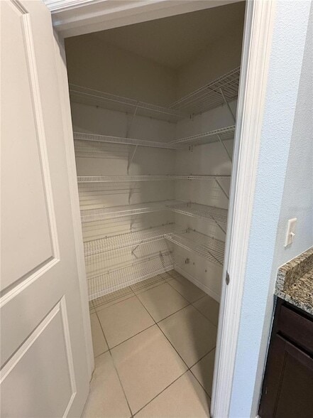 Building Photo - 8216 Bilston Village Ln