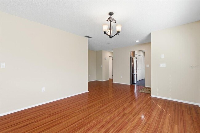 Building Photo - 4440 Pelorus Dr