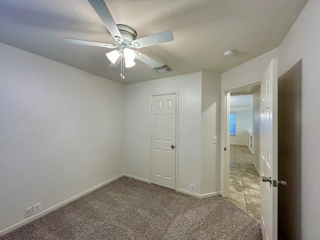 Building Photo - 17522 Prospect Meadows Dr
