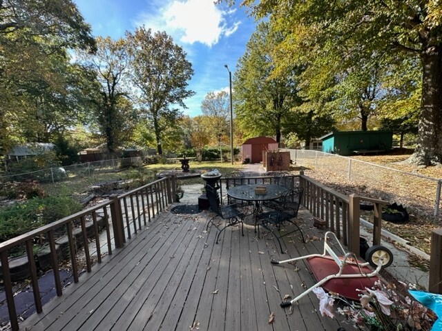 Building Photo - 1704 Pichard St