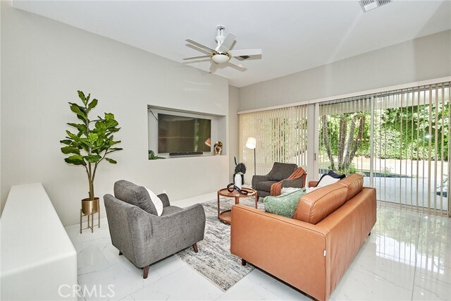 Building Photo - 44980 Olympic Ct