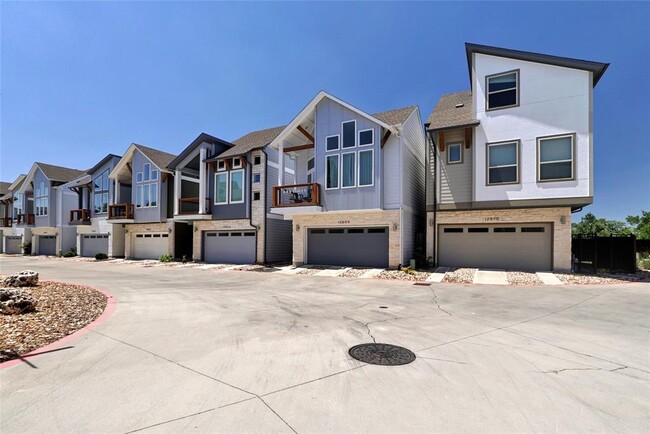 Building Photo - 12606 Red Sparrow St