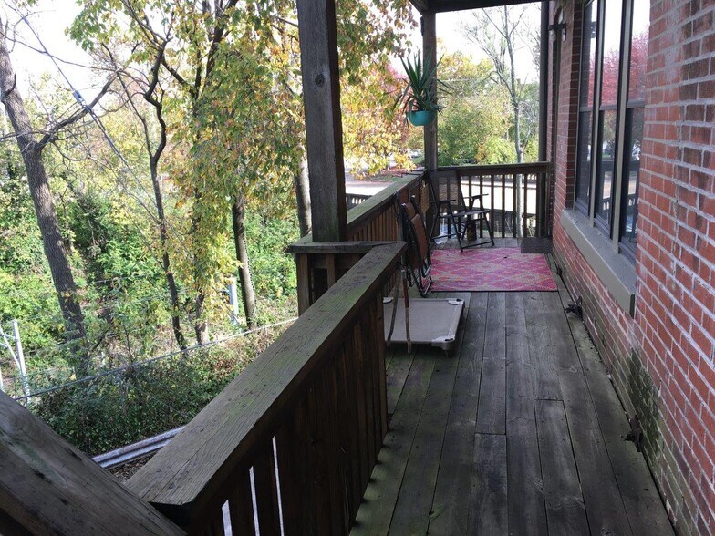 Building Photo - 5803 Waterman Blvd