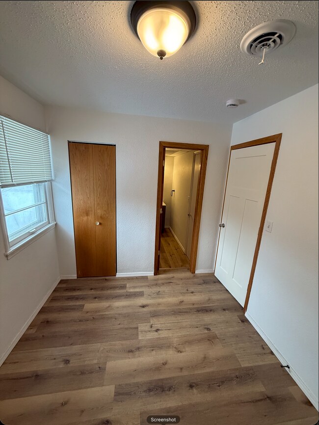 Building Photo - Seward Apartments