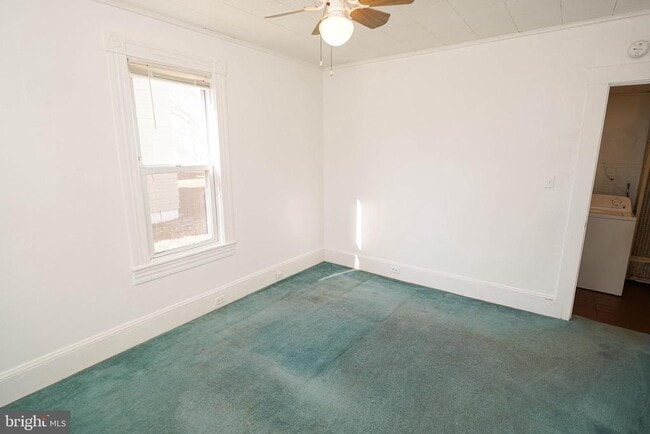 Building Photo - 415 E East St