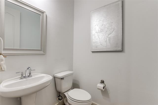 Building Photo - 7245 Sprangletop St