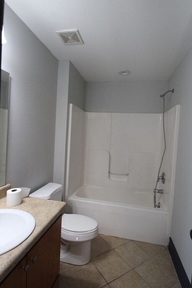 Building Photo - 3-Bedroom Coming Soon In June!