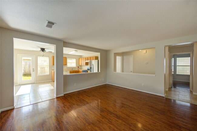 Building Photo - 15507 Western Skies Dr