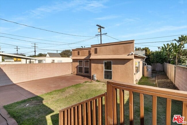 Building Photo - 7818 Dalton Ave