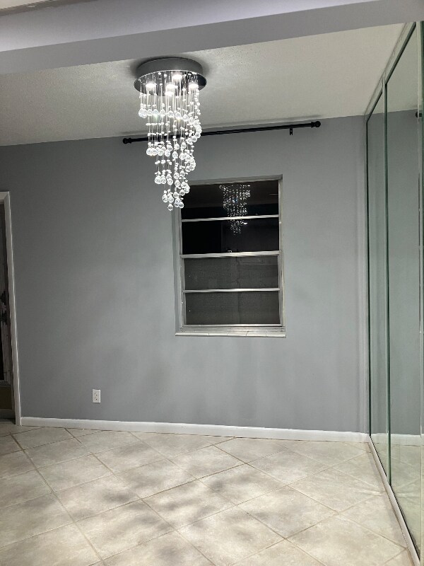 Building Photo - 282 Norwich L