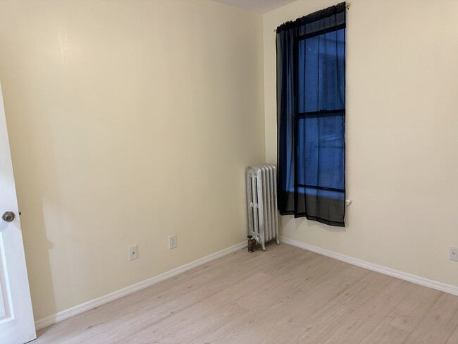 Bedroom 2 - 514 Amboy St,