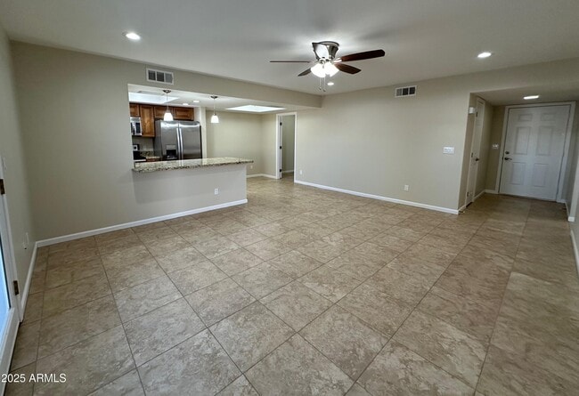 Building Photo - 18050 N 25th Way