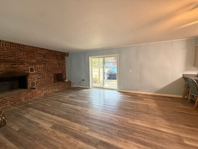 Building Photo - 37 Keystone Dr