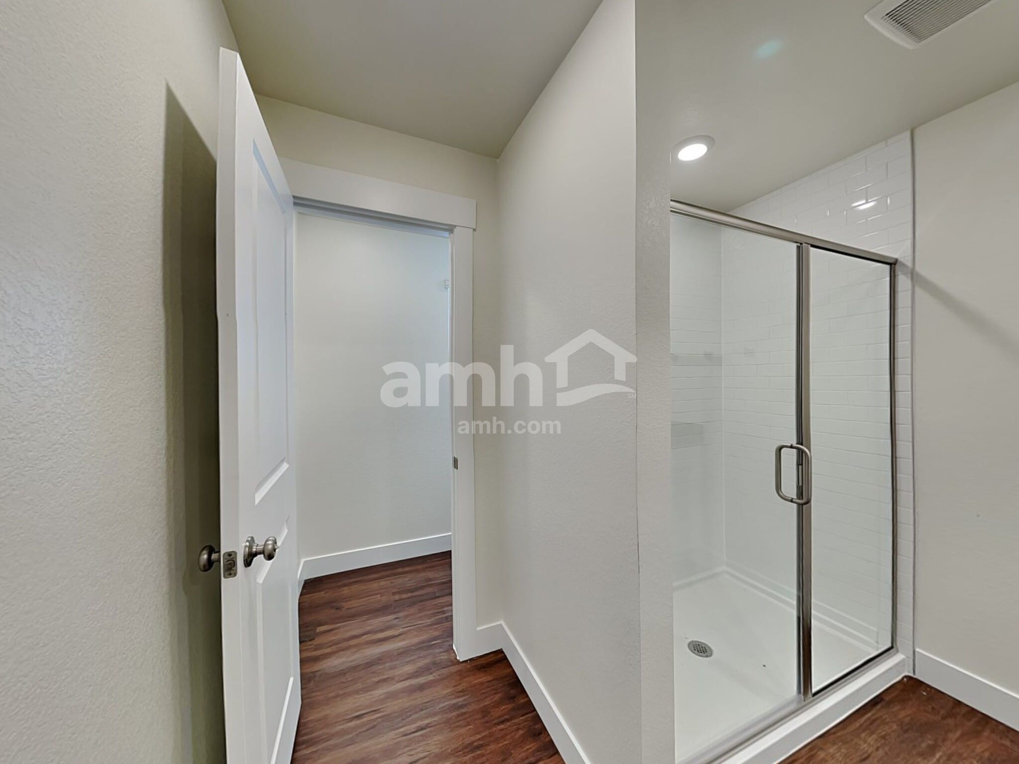 Building Photo - 3909 Wyedale Wy