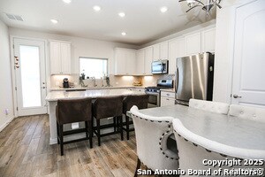Building Photo - 2046 Egret Ave