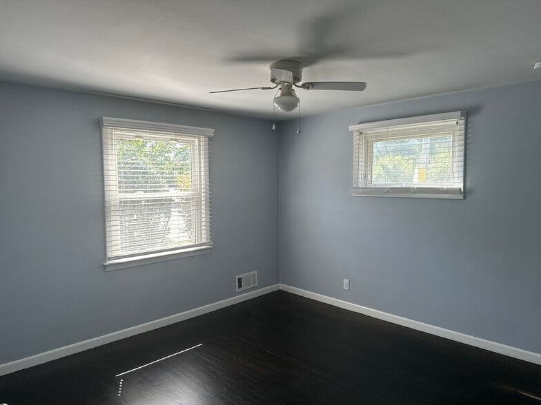 Bedroom 3 - 37 Covington Dr