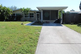 Building Photo - 1591 Havana Dr