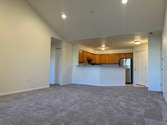 Building Photo - 1567 Weatherstone Dr