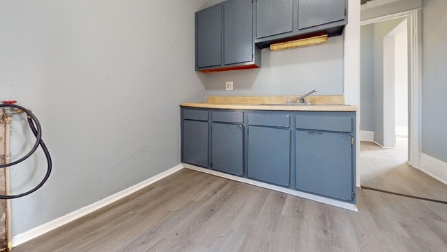 Building Photo - Coming soon--3 bedroom in Mansfield, small...