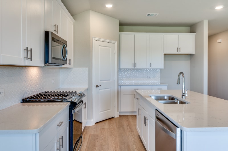 Building Photo - 611 Jack St