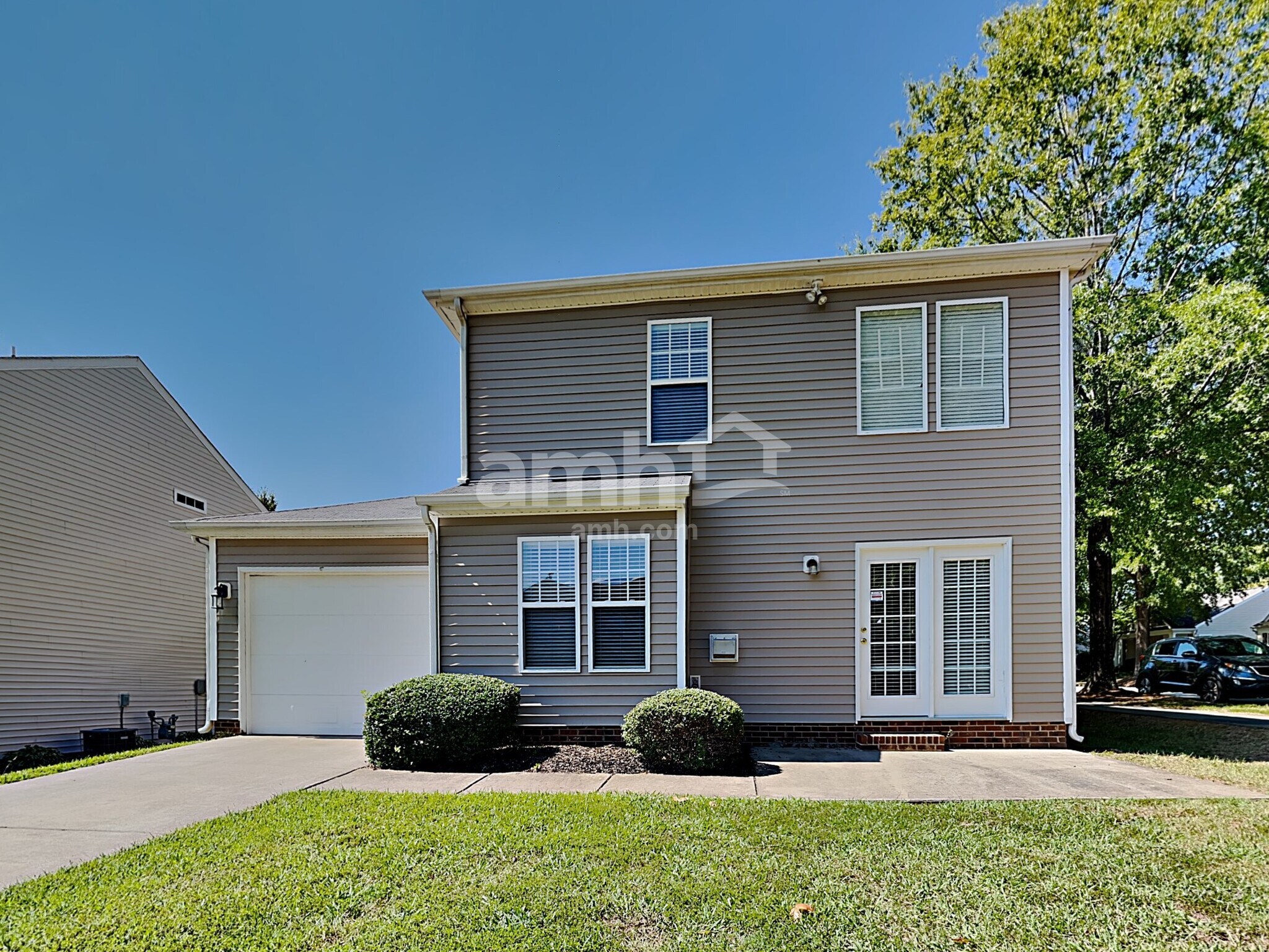 Building Photo - 118 Greenway St