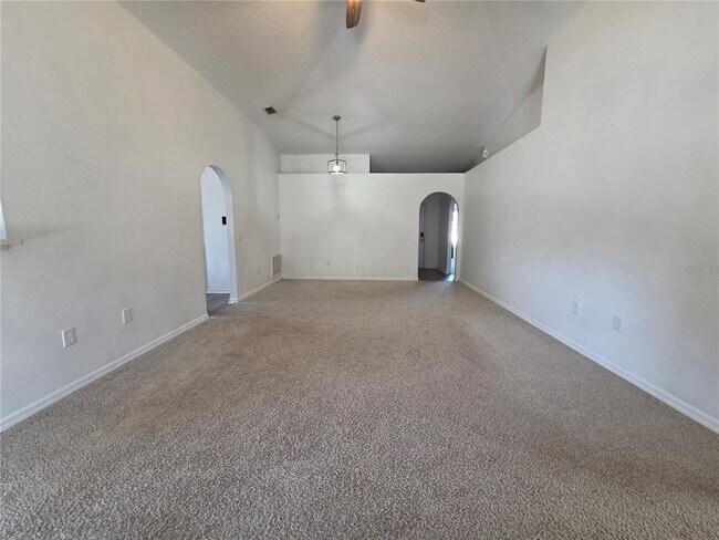 Building Photo - 6306 Gondola Dr