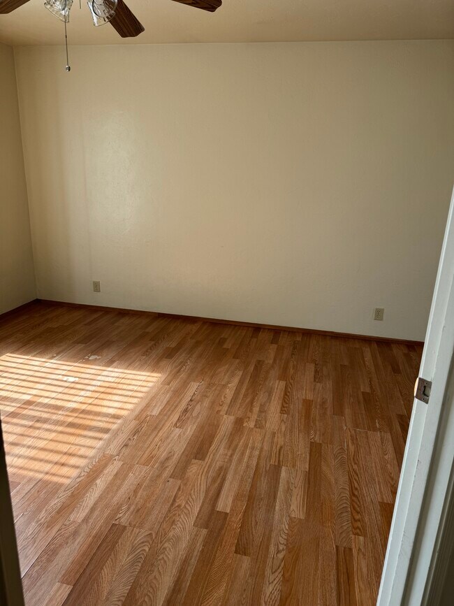 Building Photo - 150 N Phoenix Ave