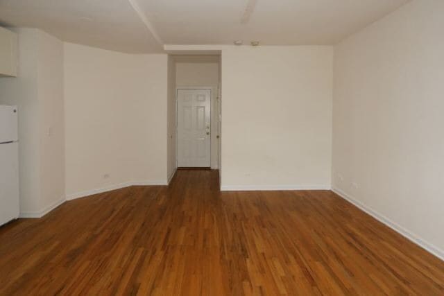 Building Photo - 909 W Dakin St