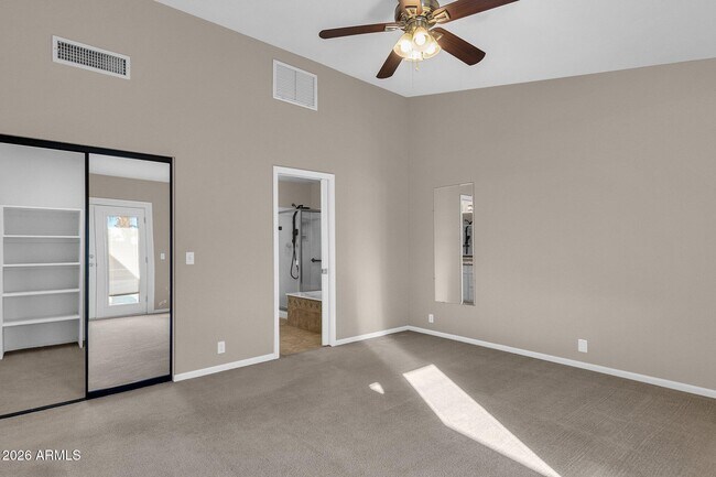 Building Photo - 4307 E Karen Dr