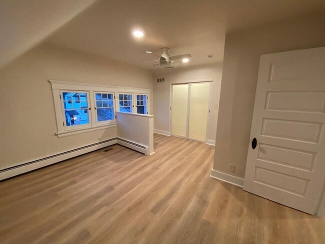 Large bedroom, lighted closet, ceiling fan, nook and lighted walk in closet - 769 Delta Ave