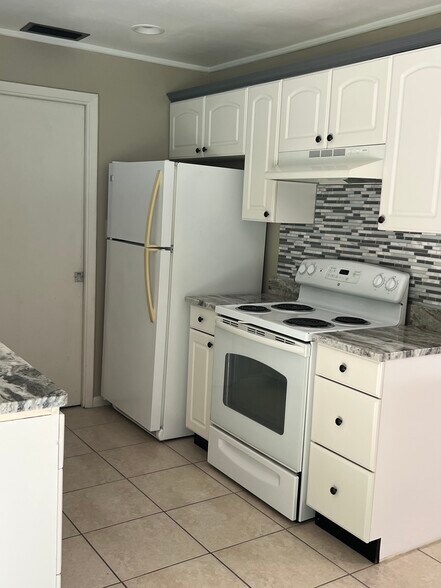 Building Photo - 442 Georgia Ave