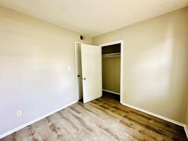 Building Photo - Updated three bedroom ranch in Okolona now...