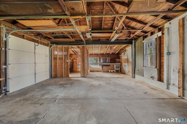 Building Photo - 74 Clark Ln
