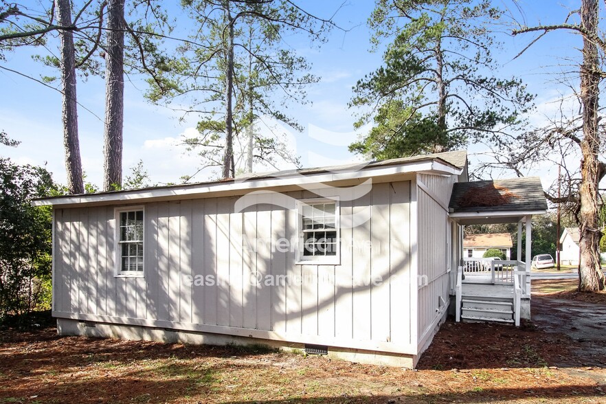 Building Photo - 120 Garland Terrace